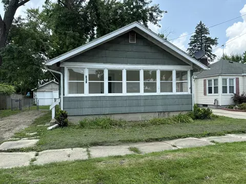 818 N 13th St, Niles, MI 49120