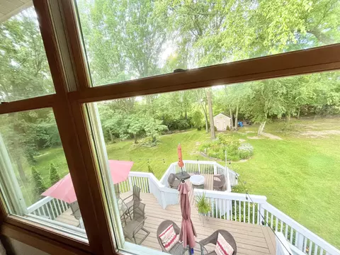 Exterior - 4848 Ginkgo Ln, Jackson, MI 49201 photo 6 of 30