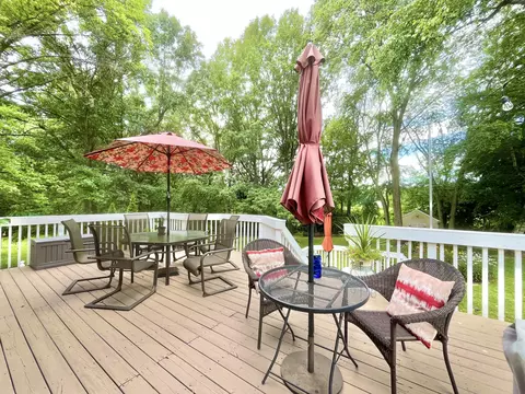 Exterior - 4848 Ginkgo Ln, Jackson, MI 49201 photo 13 of 30