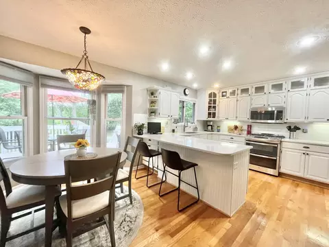 Kitchen - 4848 Ginkgo Ln, Jackson, MI 49201 photo 3 of 7