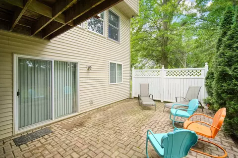 Exterior - 4848 Ginkgo Ln, Jackson, MI 49201 photo 20 of 30