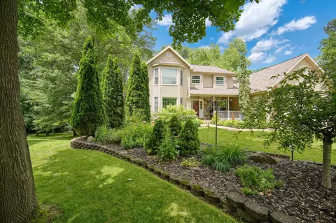 Exterior - 4848 Ginkgo Ln, Jackson, MI 49201 photo 28 of 30