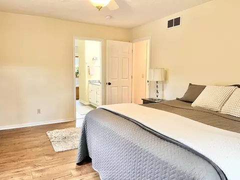 Bedroom - 4848 Ginkgo Ln, Jackson, MI 49201 photo 1 of 7