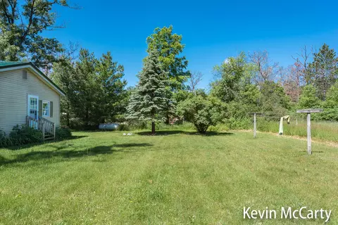 8395 S Delaware Ave, Baldwin, MI 49304 photo 8