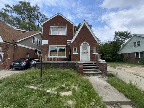 15874 Hartwell St, Detroit, MI 48227