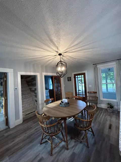 Dining - 404 S Hemlock St, Evart, MI 49631 photo 4 of 4