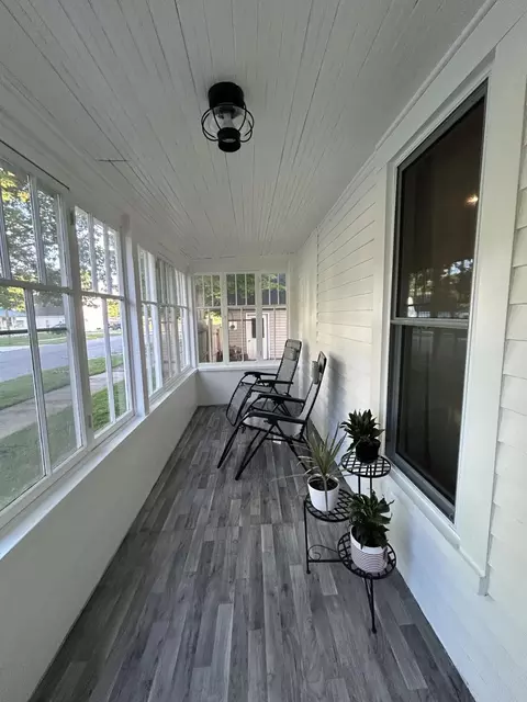 Exterior - 404 S Hemlock St, Evart, MI 49631 photo 16 of 19