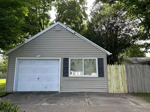 Exterior - 404 S Hemlock St, Evart, MI 49631 photo 12 of 19