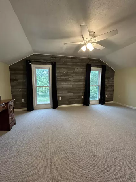 Bedroom - 404 S Hemlock St, Evart, MI 49631 photo 7 of 12