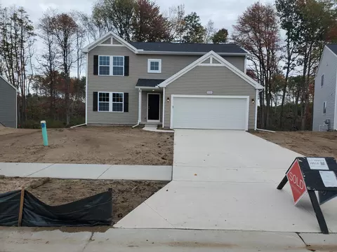 10918 Vine Leaf Cir, Allendale, MI 49401