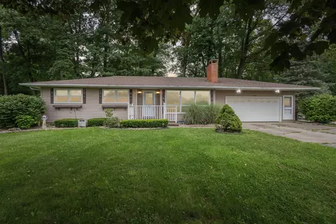 1238 Greenwood Dr, Tekonsha, MI 49092