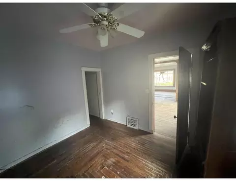 205 E Mechanic St, Yale, MI 48097 photo 6