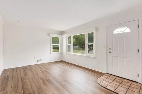 607 E Mill St, Hastings, MI 49058 photo 8