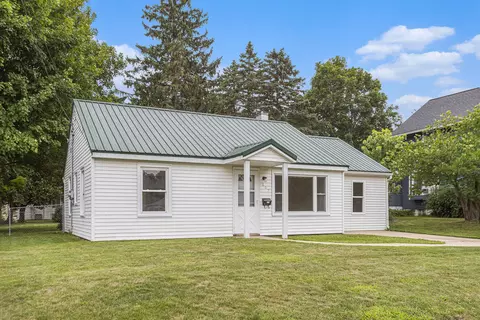 607 E Mill St, Hastings, MI 49058 photo 5
