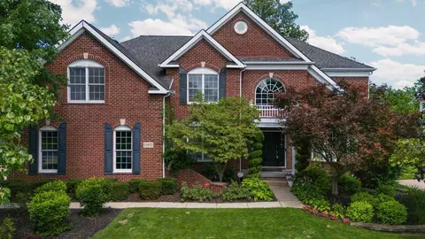 15972 Crystal Downs Dr E, Northville, MI 48168