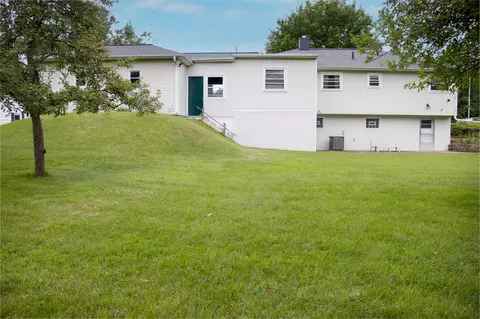 289 Curtis Ave, Jackson, MI 49203 photo 5