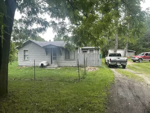 13009 Old 14 Mile Rd NE, Greenville, MI 48838