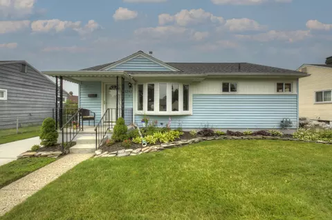 1292 Shirley Dr, Ypsilanti, MI 48198