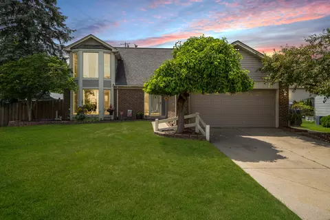 1768 Fern Ct, Canton, MI 48188
