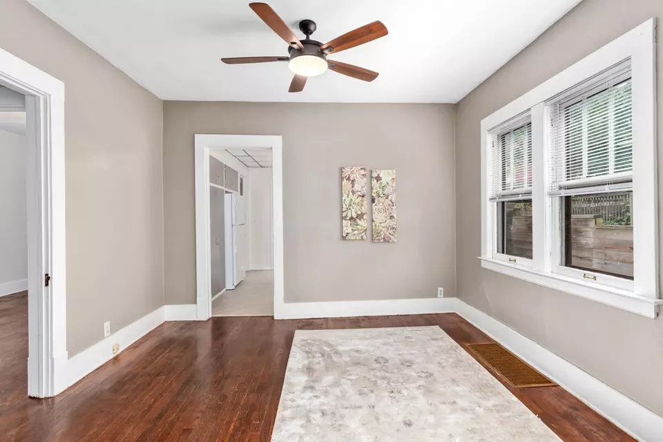  636 Innes St NE, Grand Rapids, MI 49503 photo 6