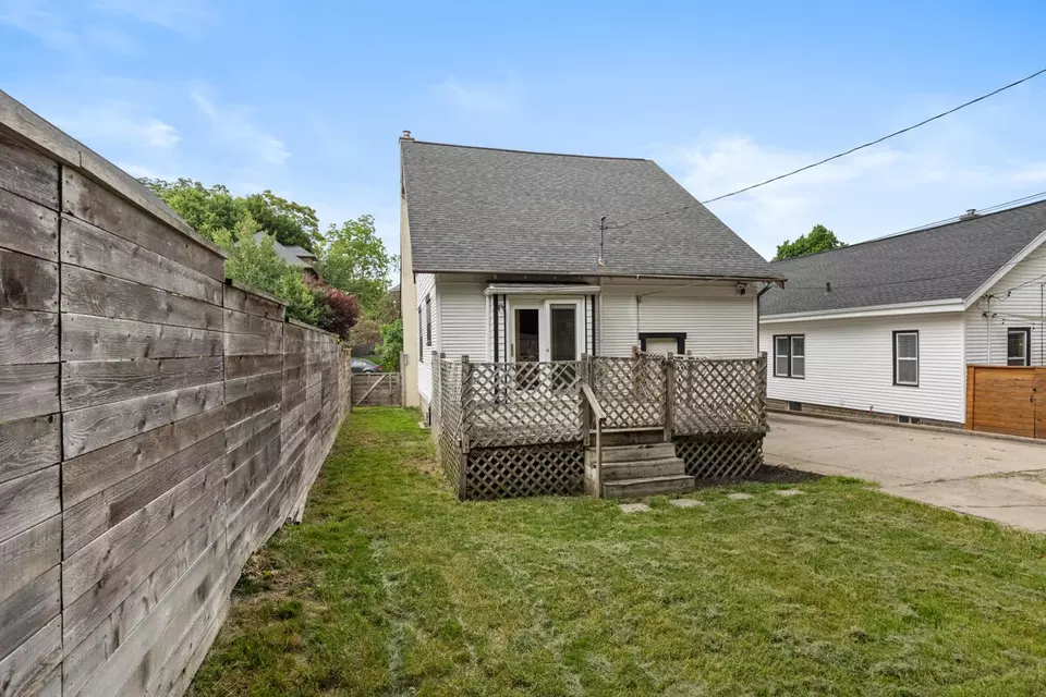  636 Innes St NE, Grand Rapids, MI 49503 photo 15
