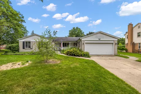 37573 Sunnydale St, Livonia, MI 48154