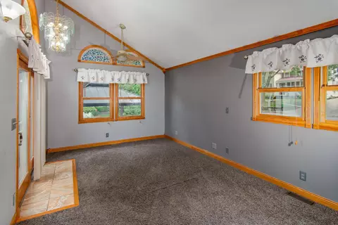 814 E Buck St, Three Rivers, MI 49093 photo 11