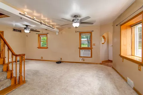 814 E Buck St, Three Rivers, MI 49093 photo 5