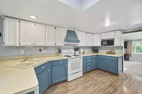 5343 Ann Arbor Rd, Jackson, MI 49201 photo 9