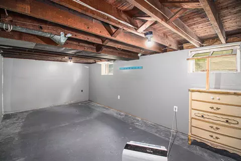 225 N Bowen St, Jackson, MI 49202 photo 13