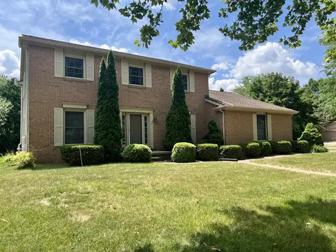 3810 Windemere Dr, Ann Arbor, MI 48105