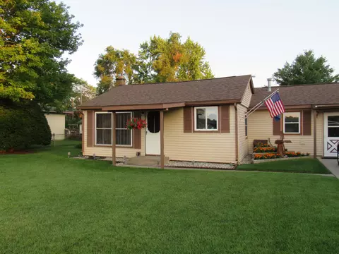 1757 Catherine Ave, Muskegon, MI 49442