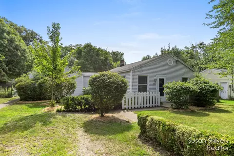 751 Second Ave, Holland, MI 49423