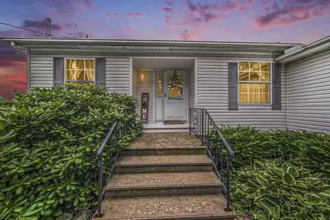 10691 Hanover Rd, Hanover, MI 49241 photo 2
