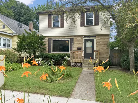 854 Merritt St SE, Grand Rapids, MI 49507