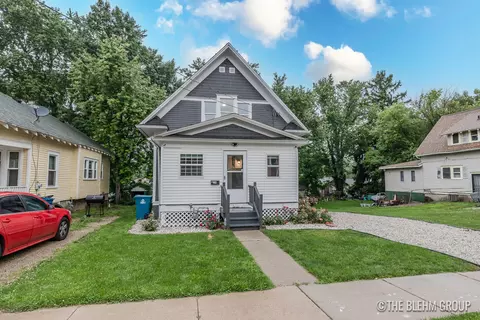 34 Eldred St, Battle Creek, MI 49015