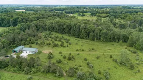 164 W Girard Rd, Union City, MI 49094
