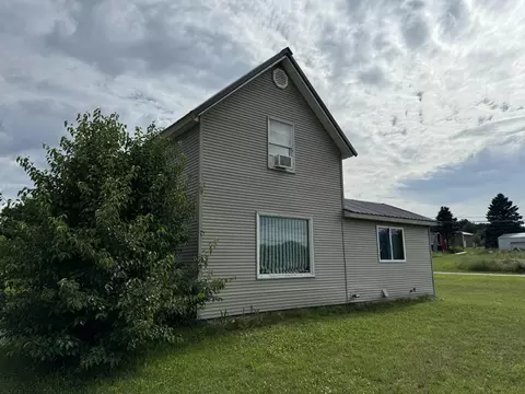763 Intertown Rd, Petoskey, MI 49770 photo 8