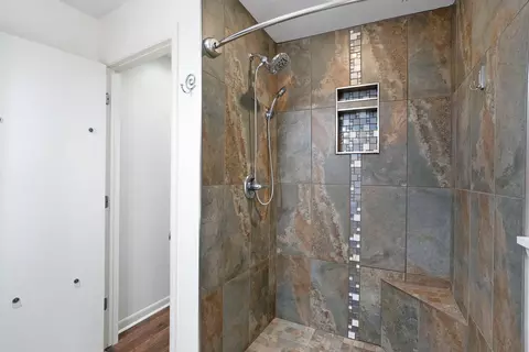 2410 Wallace Dr, Jackson, MI 49203 photo 9