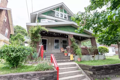 822 Kalamazoo Ave SE, Grand Rapids, MI 49507