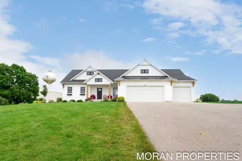 8360 36th Ave, Hudsonville, MI 49426