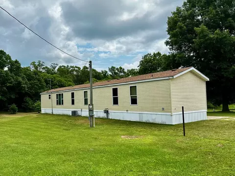 9058 E Loop Rd, Hesperia, MI 49421 photo 2