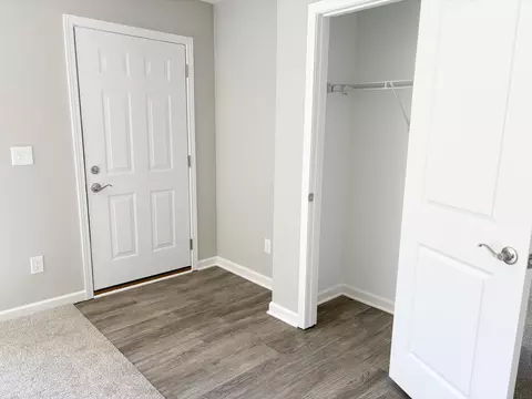 704 E Ganson St, Jackson, MI 49201 photo 4