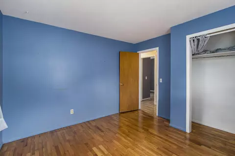 338 N 28th St, Springfield, MI 49037 photo 16