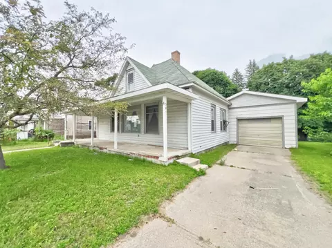307 S Michigan Ave, Manton, MI 49663
