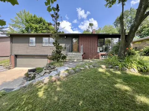 921 Lennox St, Ann Arbor, MI 48103