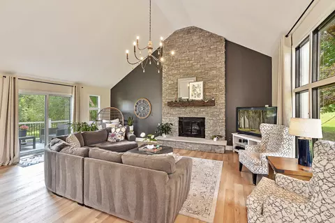 3077 Textile Rd, Saline, MI 48176 photo 3