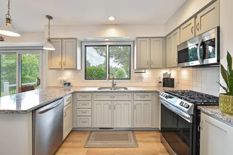3077 Textile Rd, Saline, MI 48176 photo 10
