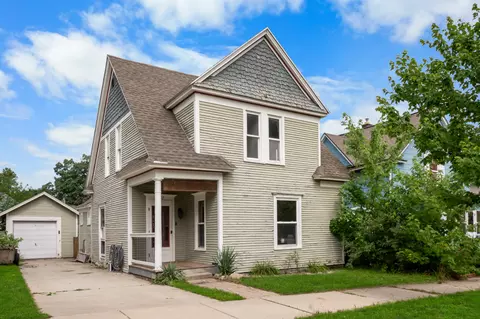 1507 Cole Ave NE, Grand Rapids, MI 49505