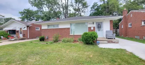 29522 Avondale St, Inkster, MI 48141